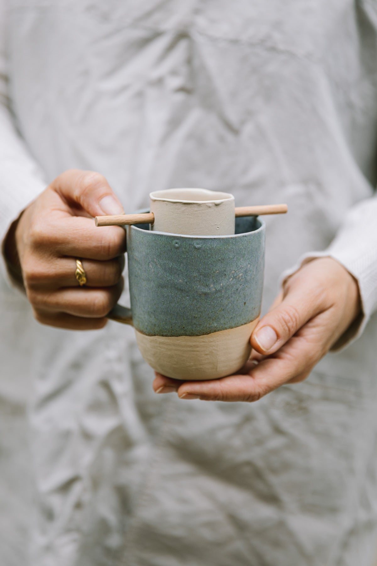 Tasse à thé en grès